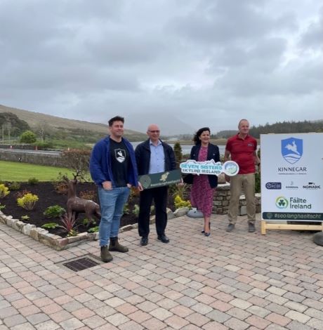 Pictured at the Launch of Seven Sisters Skyline Mountain Running event:
L-R:, Sean McCarthy - Sales & Marketing Manager, Kinnegar Brewery;  Gearóid O Smoláin – Tourism Development Officer, Údarás na Gaeltachta; Joan Crawford – Fáilte Ireland; Eunan Quinn – Excel Sports & organiser of the event.